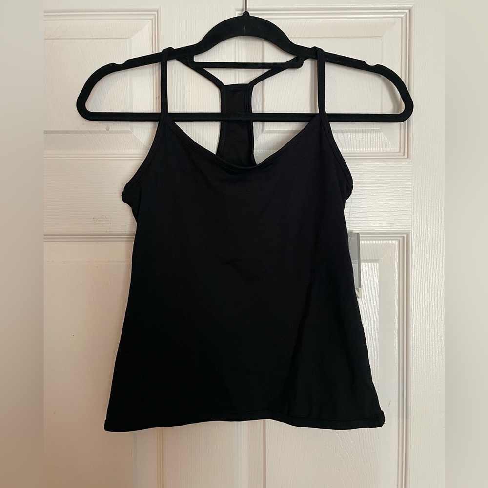 NWT Classic Black Women's Camisole Top Halter Back Old Navy size small